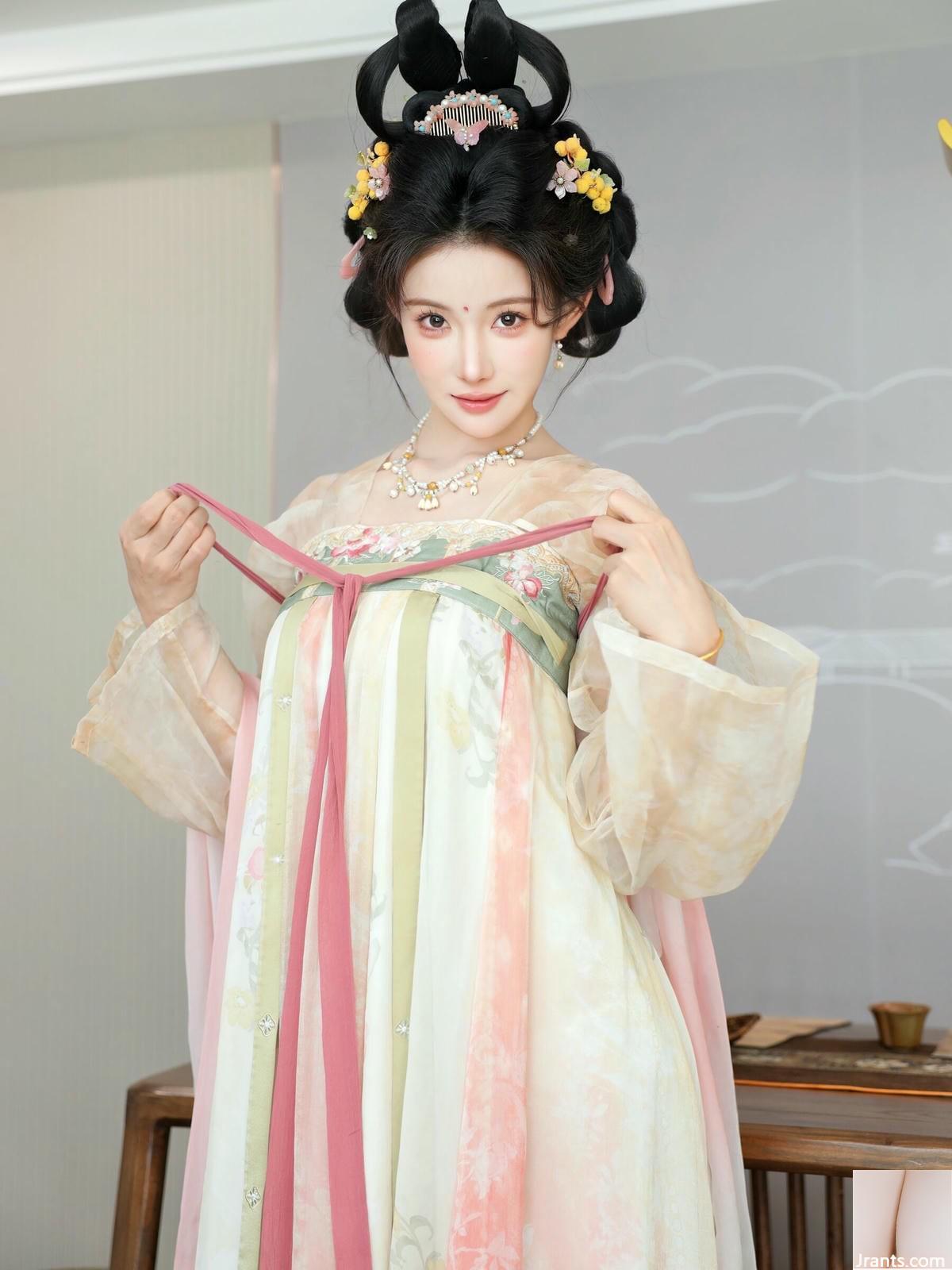 (Collezione online) &#8220;Shopping e condivisione&#8221; di Li Shuang&#39;er (112p)