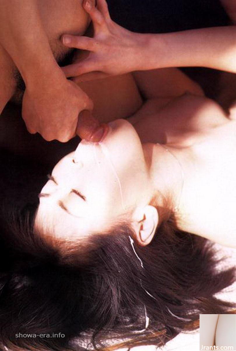 Misaki Rui (Louis) Bintang Porno di Ura-Books Moulin Rouge (52p)