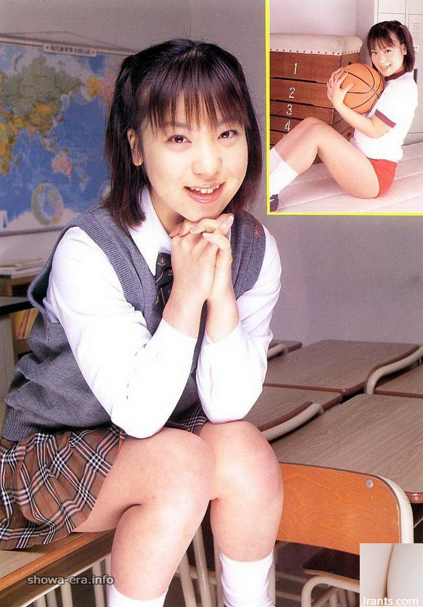 Kei Yasuda (Kei Yasuda) Porn Star in Ura-Books My Sweet (53p)