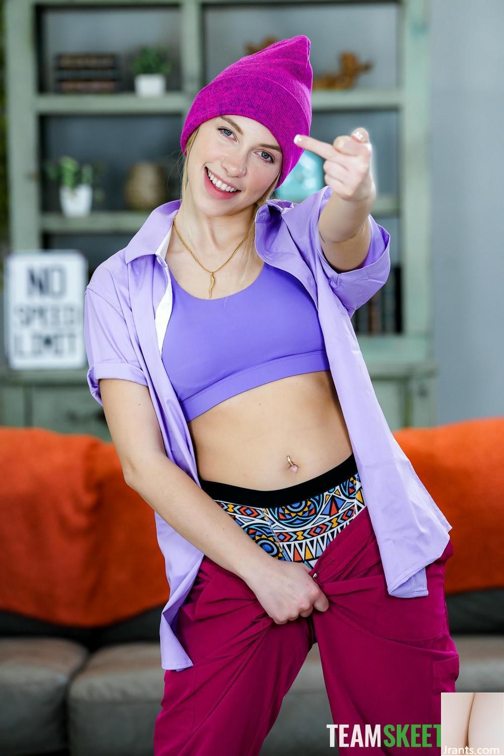 (Tim Skeet) 29 Jun 2025 &#8211; Khloe Kapri &#038; Penelope Reed &#8211; “StepMom) klem puting!” Tomboi) s un