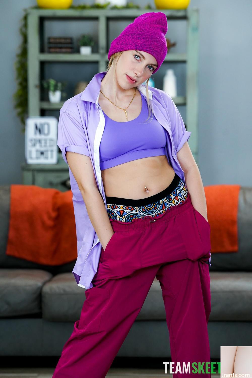(Tim Skeet) 29 Jun 2025 &#8211; Khloe Kapri &#038; Penelope Reed &#8211; “StepMom) klem puting!” Tomboi) s un