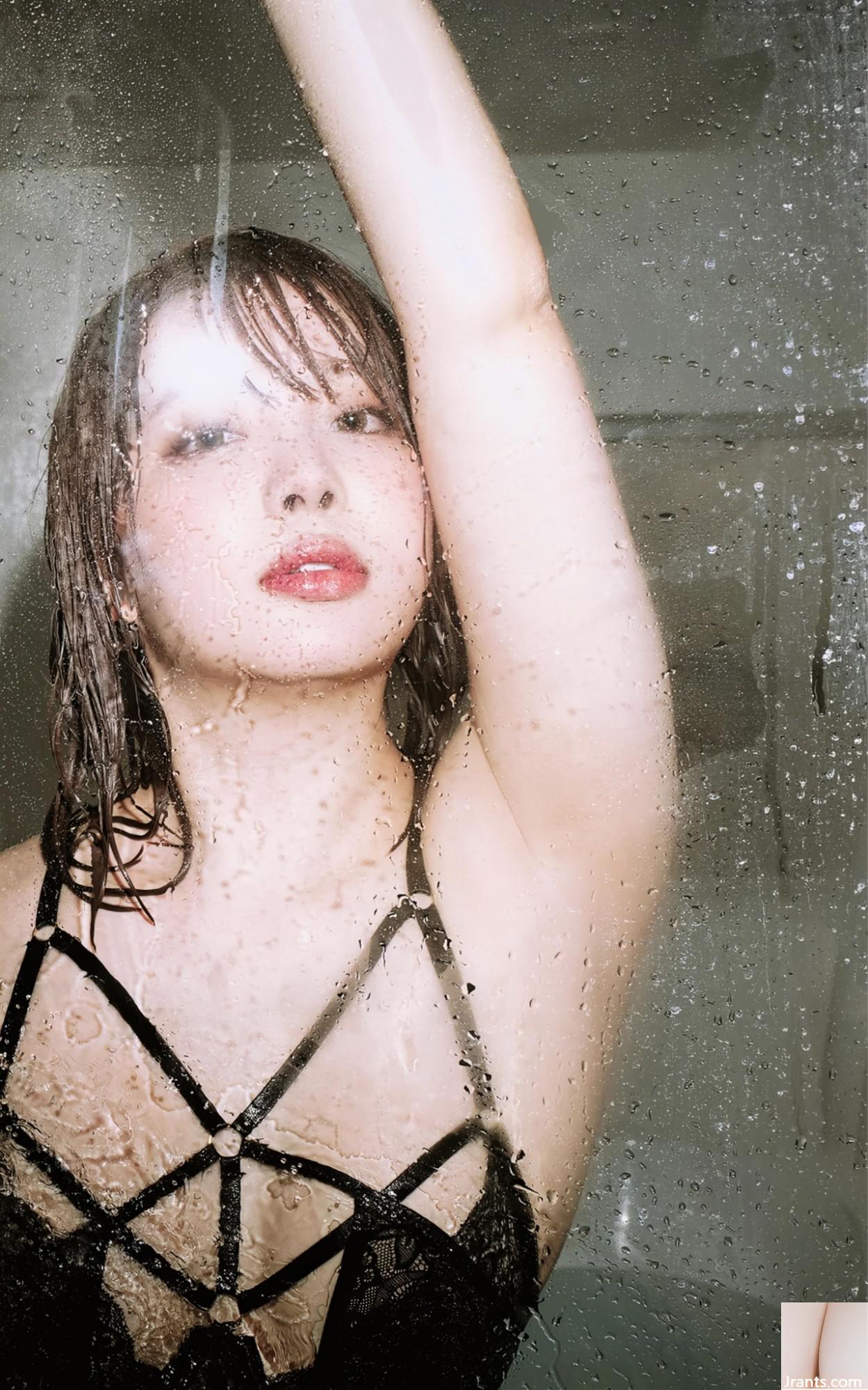 (Nanami Qihai) La bellezza temperamentale mostra il suo corpo infantile e sembra pazza (32p)