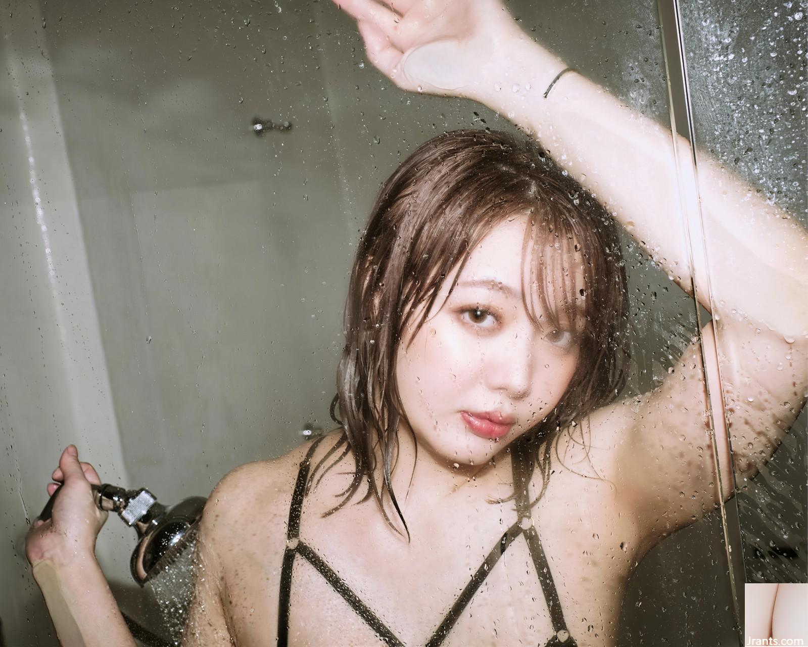 (Nanami Qihai) La bellezza temperamentale mostra il suo corpo infantile e sembra pazza (32p)