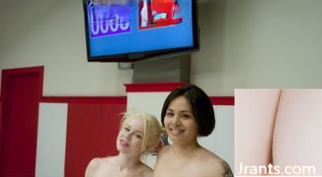 Ultimate Gönderim, Milkar Kalilei ve Nicky Drano&#39;nun çıplak seks hayatı her gün patrondan sulama yapmak (21p)