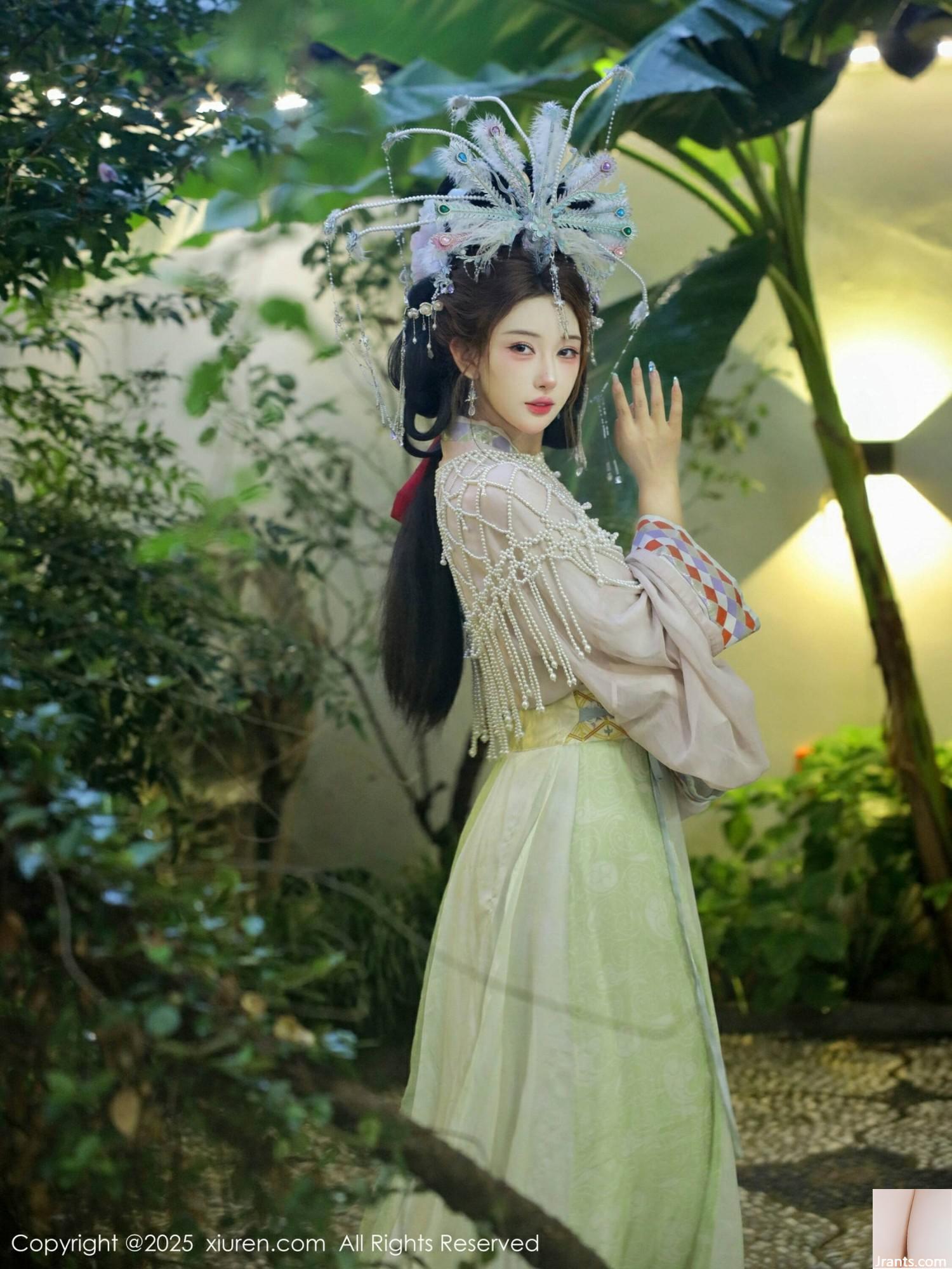 (XiuRen) 2025.09.05 No.10736 Kim Yunxi Full Version Photo (81p)