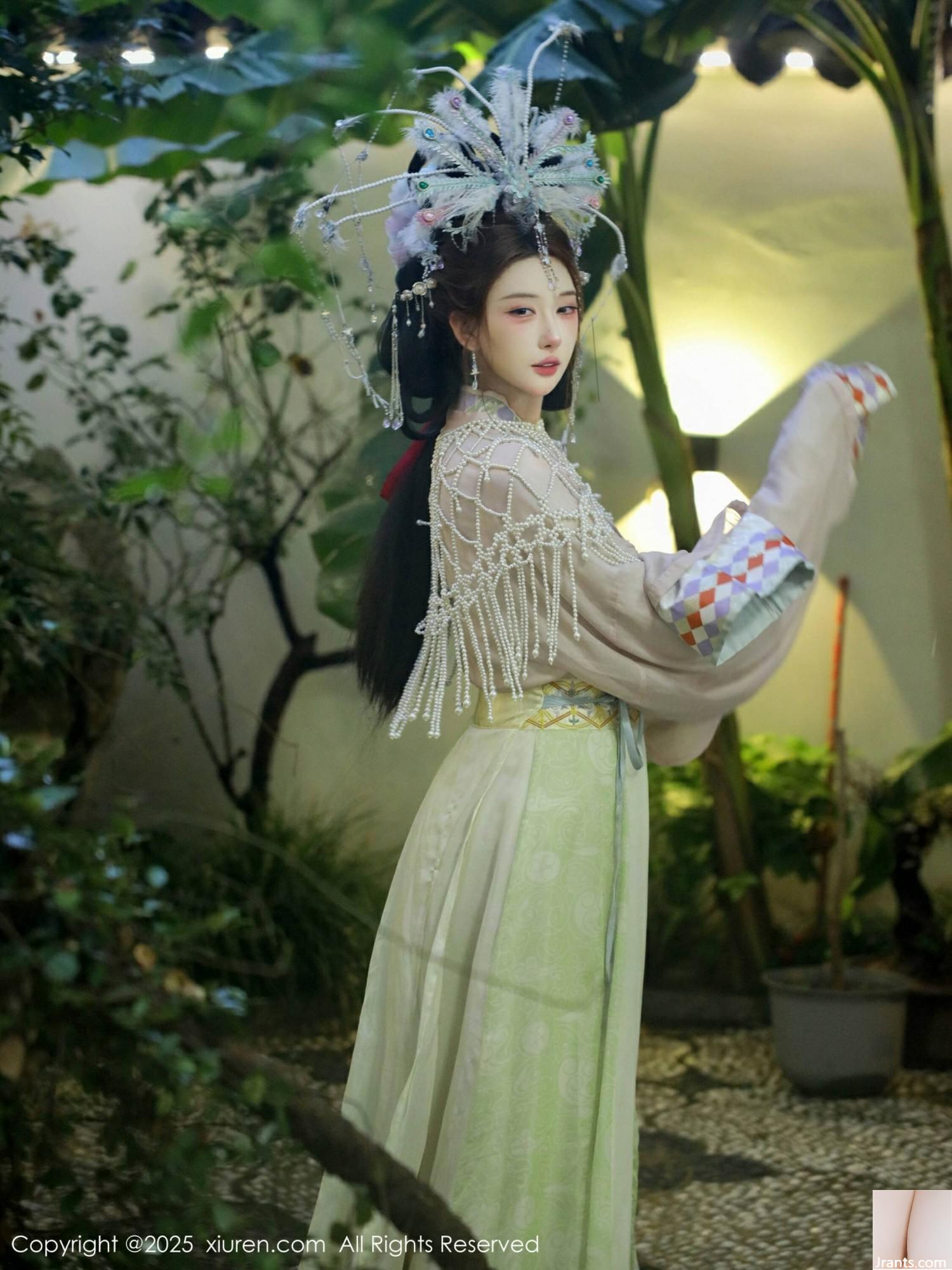 (XiuRen) 2025.09.05 No.10736 Kim Yunxi Full Version Photo (81p)