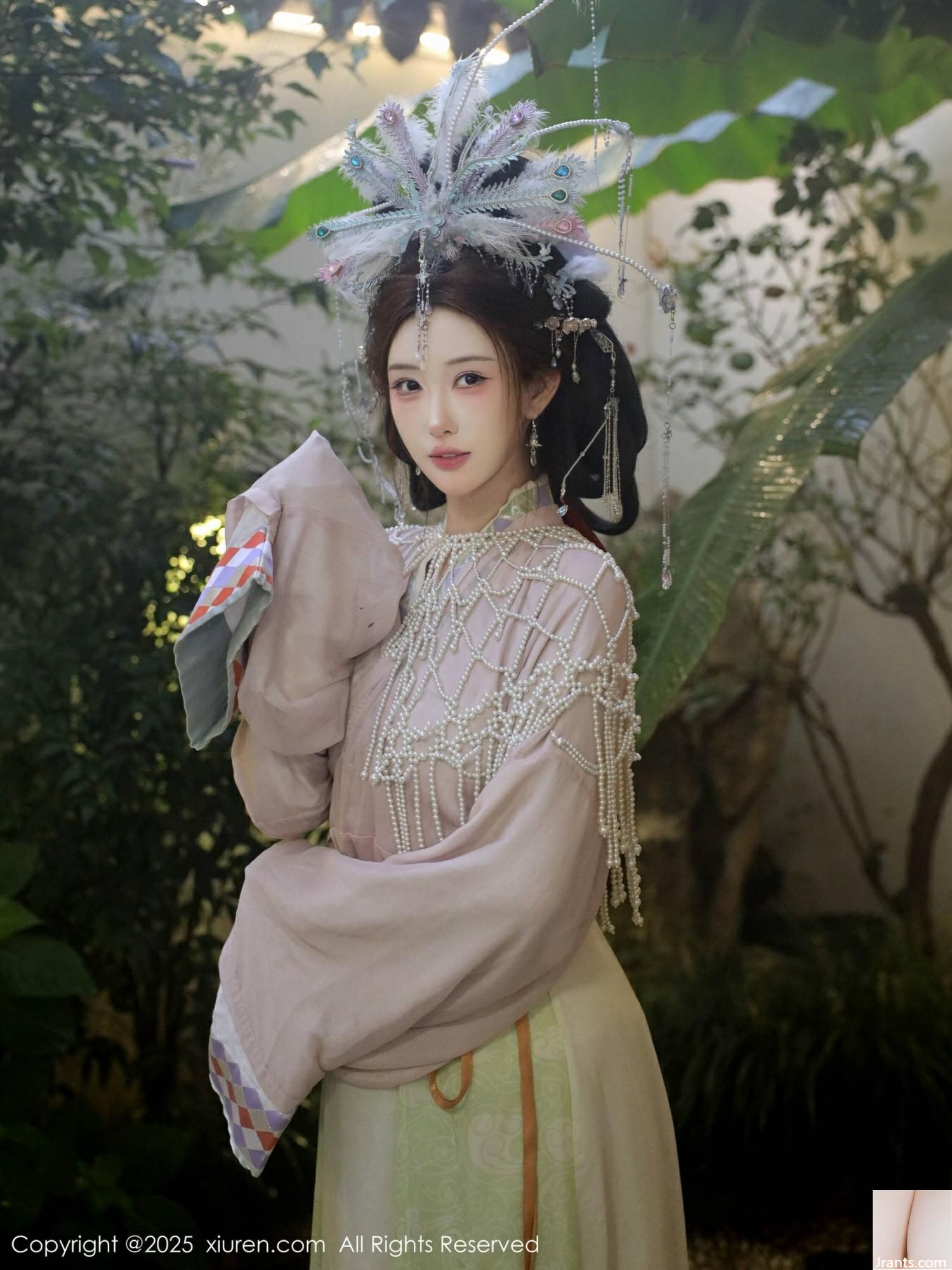 (XiuRen) 2025.09.05 No.10736 Kim Yunxi Full Version Photo (81p)