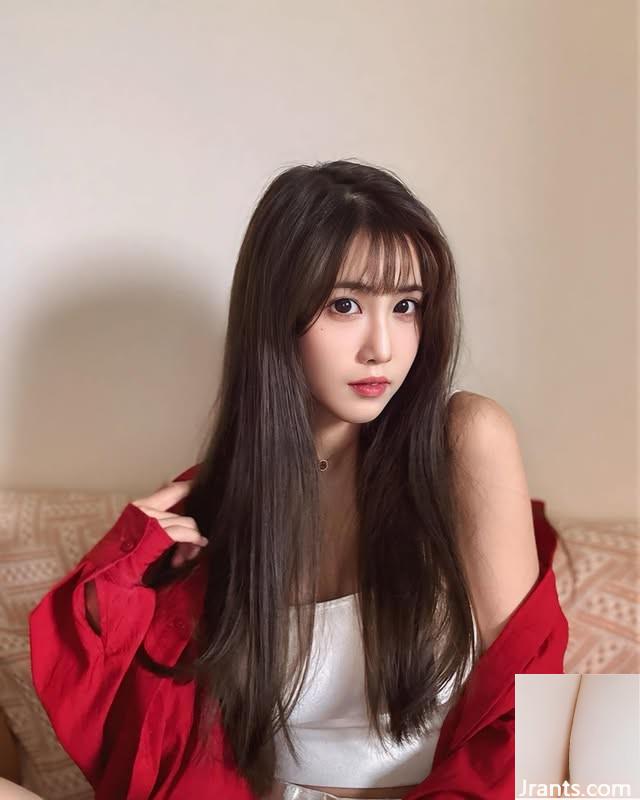 စင်ကြယ်သောနတ်ဘုရားမ &#8220; Ni Zihan&#8221;  သည်နက်ရှိုင်းသောနက်ရှိုင်းသော (10 နာရီ)