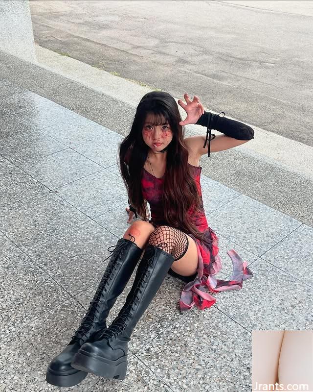 Linda garota &#8220;redonda menina&#8221; é adorável (10p)