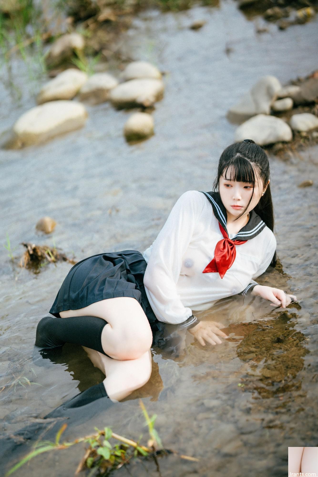 Luoluo Raku &#8220;Shining Girl&#8221; (63p)