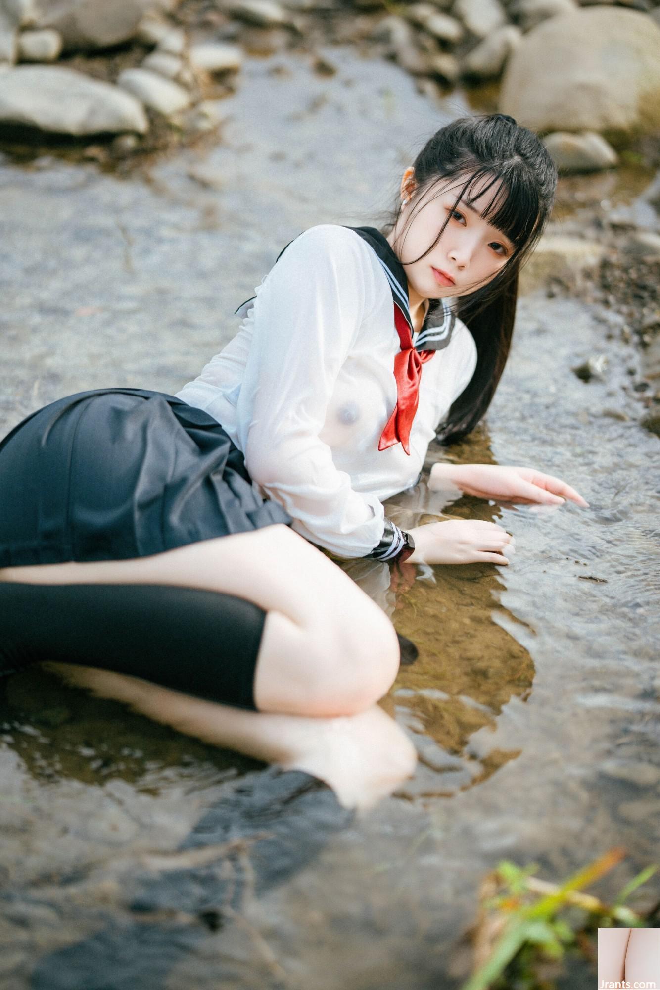 Luoluo Raku &#8220;Shining Girl&#8221; (63p)