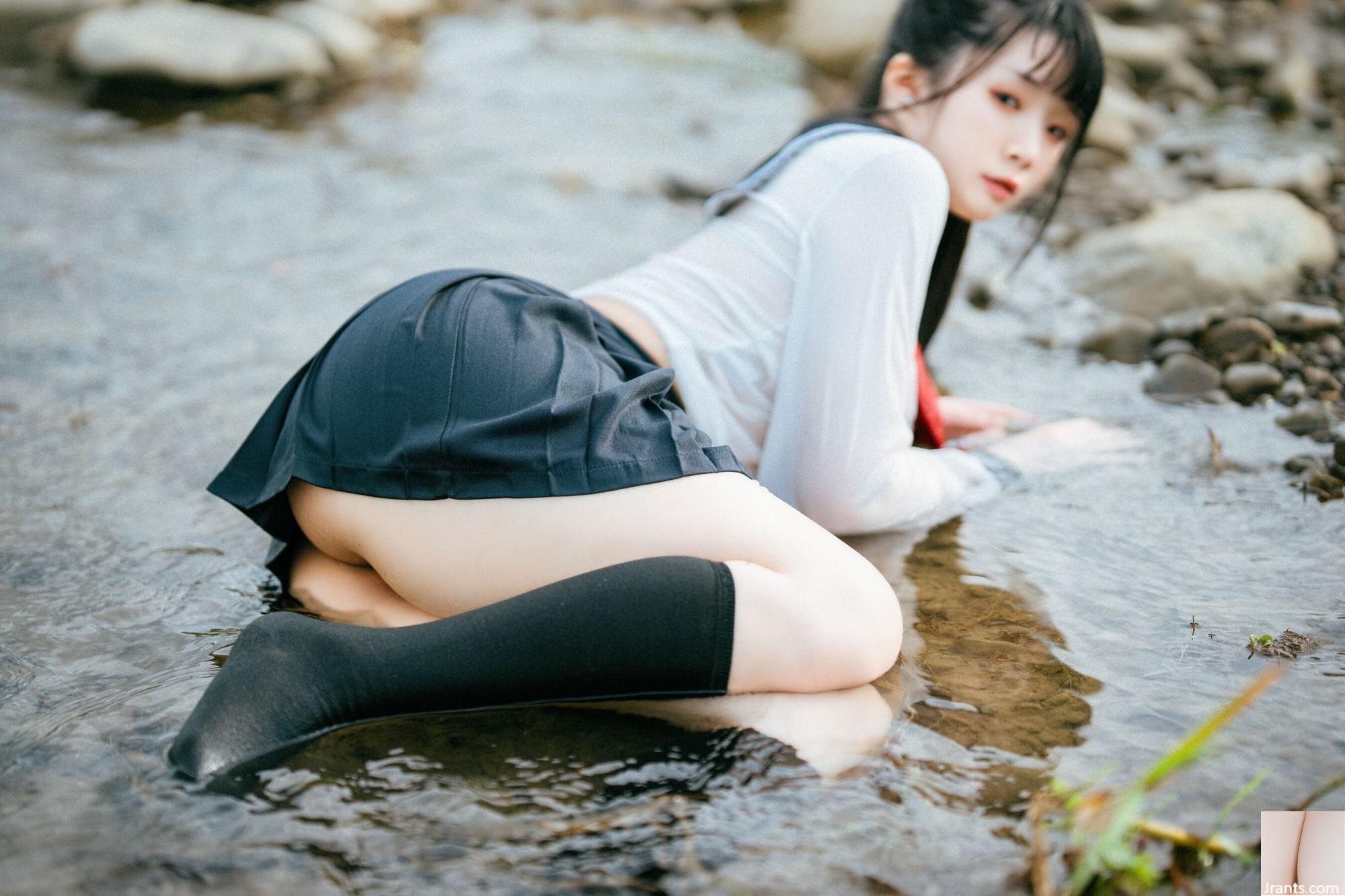 Luoluo Raku &#8220;Shining Girl&#8221; (63p)