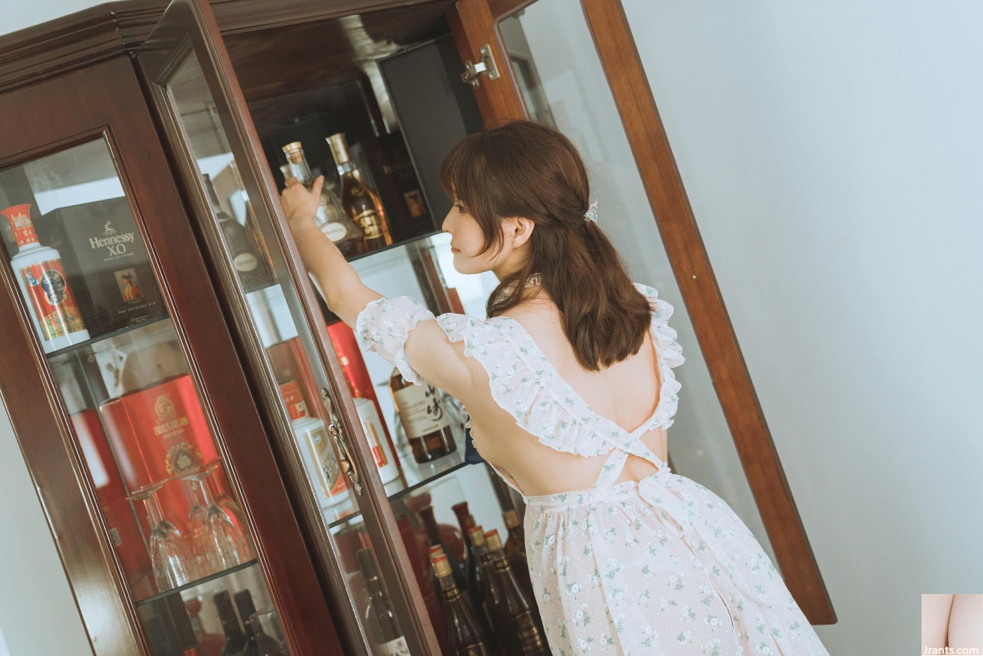 (온라인 컬렉션) 복지 소녀 Xia Xiazi의 &#8220;Floral Apron&#8221;VIP 독점 (57p)
