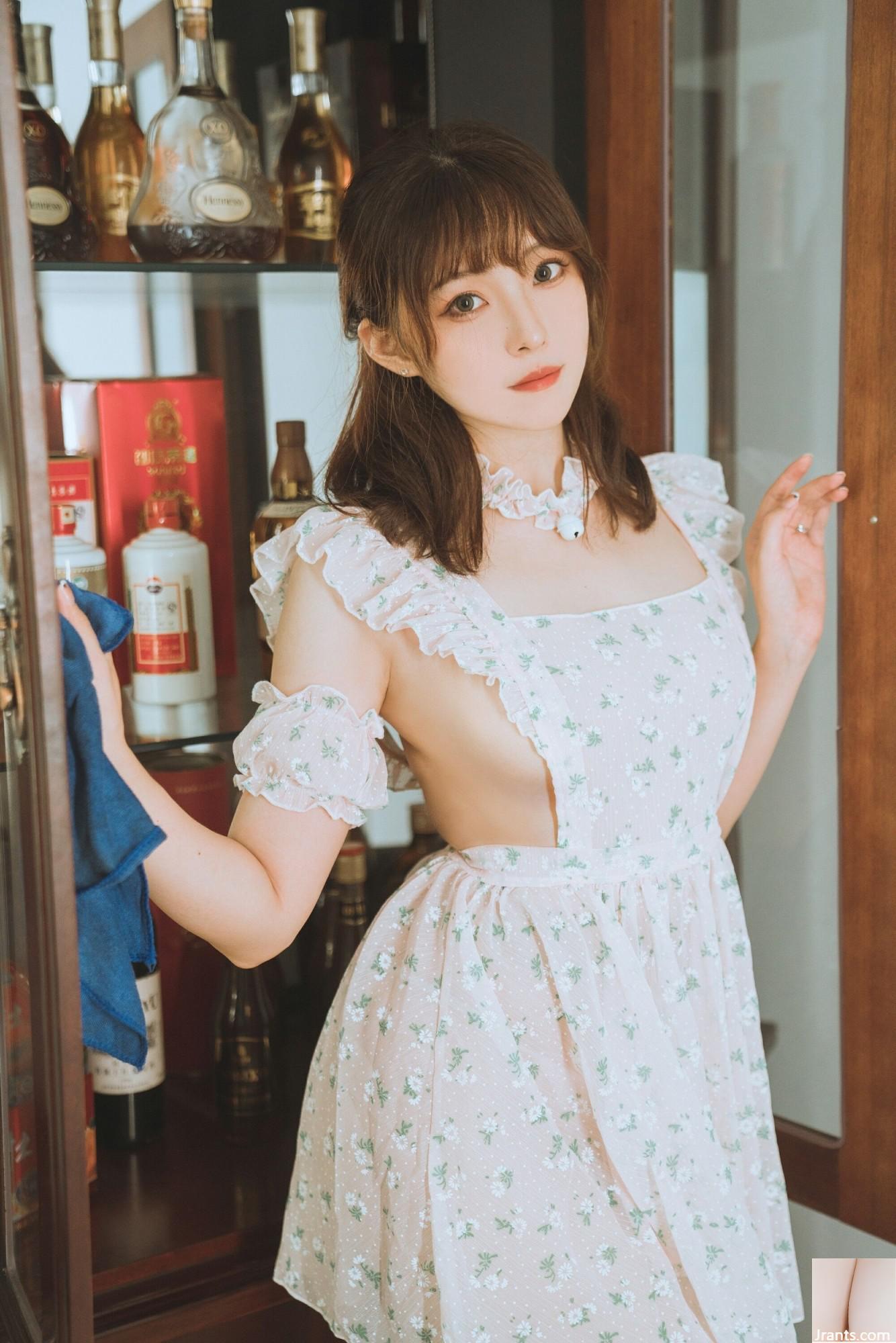 (온라인 컬렉션) 복지 소녀 Xia Xiazi의 &#8220;Floral Apron&#8221;VIP 독점 (57p)