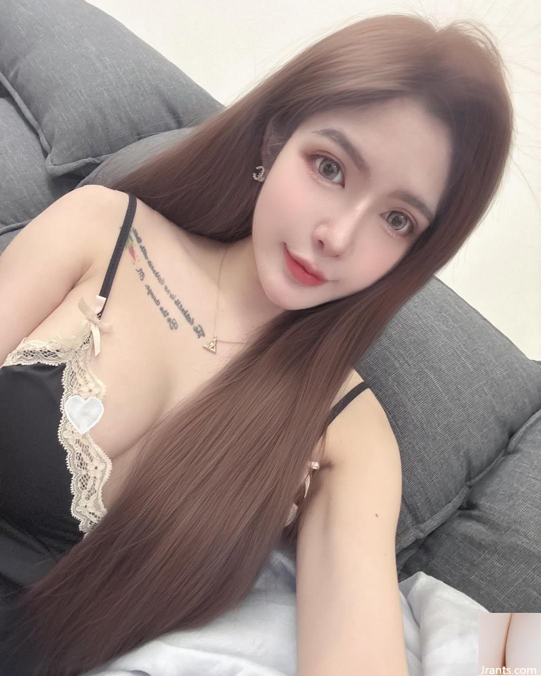 ရင်သားအနည်းငယ်၏အမြင်သည် &#8220; ဈေးဝယ်ခြင်း&#8221;  သည်အလွန်စိတ်လှုပ်ရှားစရာ (10 နာရီ)