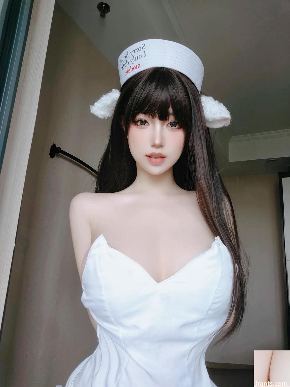 (온라인 컬렉션) 여성 주인공 K &#8211; Fantia 구독 2024 년 5 월 (129p)