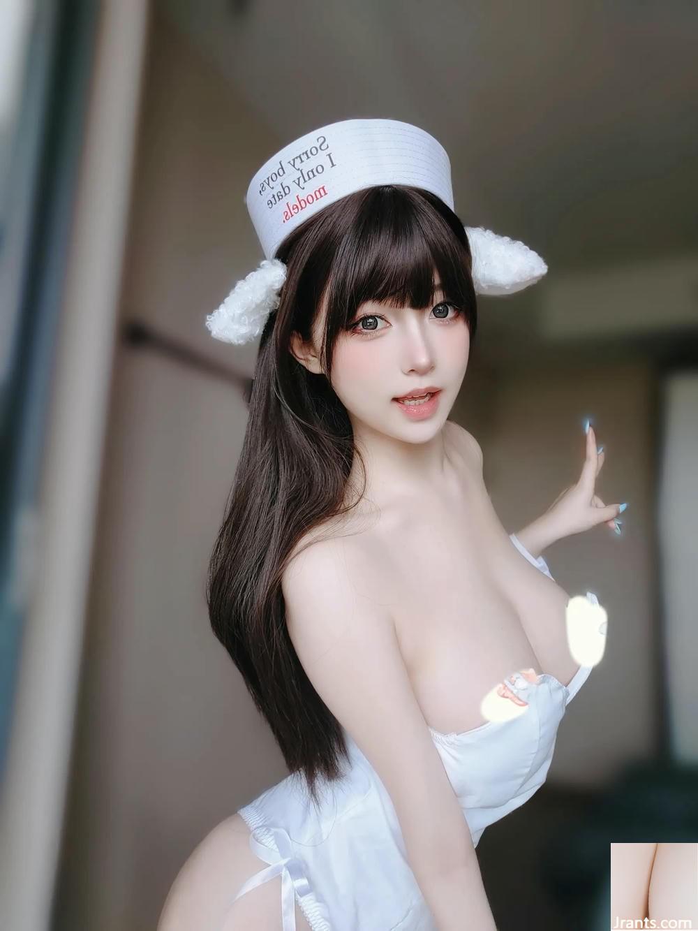 (온라인 컬렉션) 여성 주인공 K &#8211; Fantia 구독 2024 년 5 월 (129p)