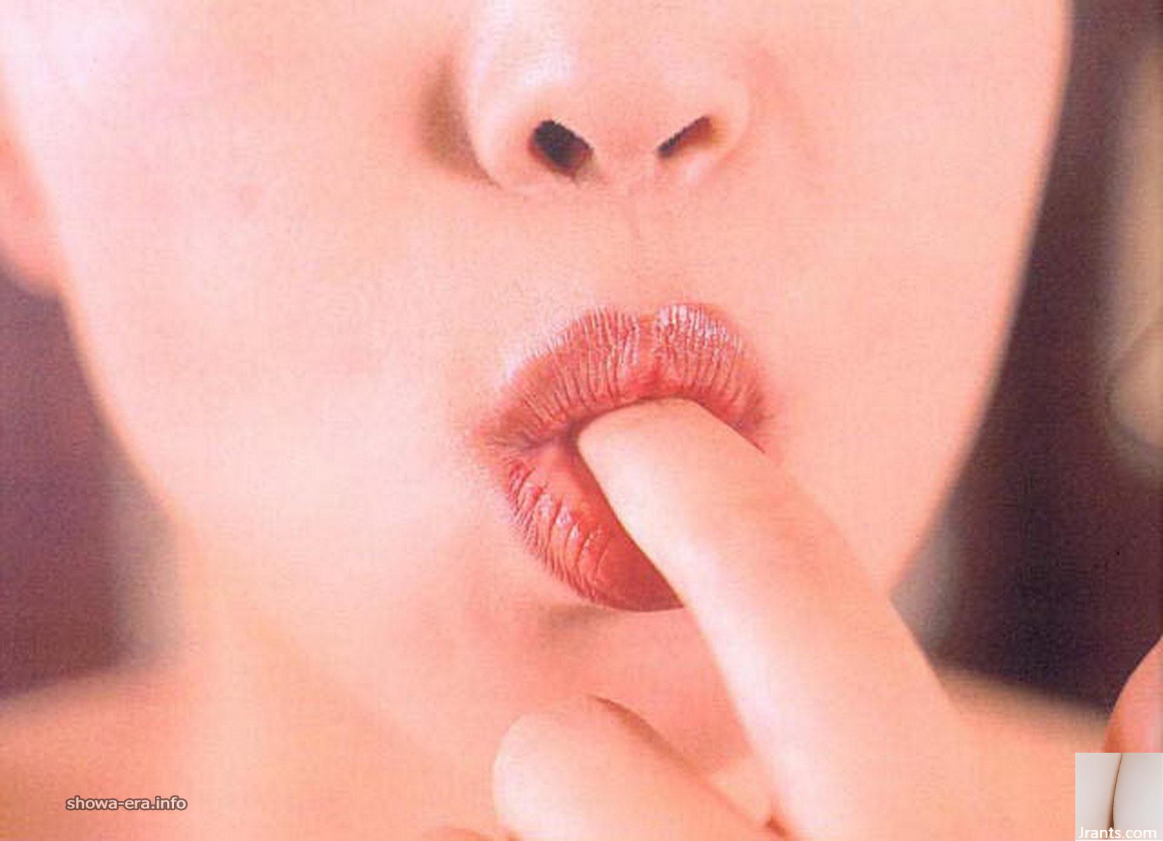 Ura-Books Ginji의 Ginjitsune 포르노 스타 (51p)