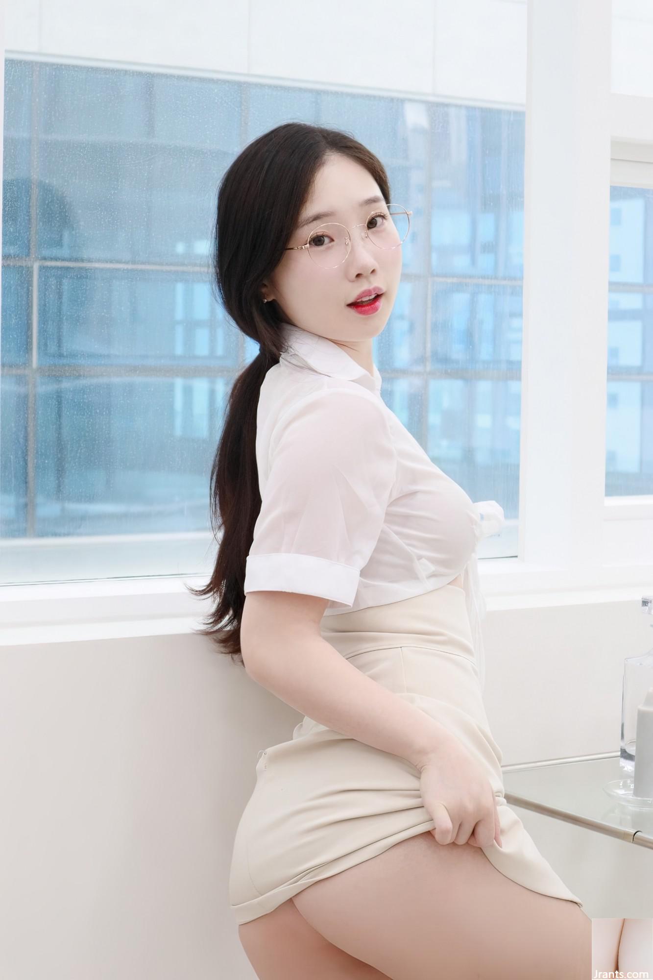 Pureding &#8211; Sexy Photobook 7 (50p)