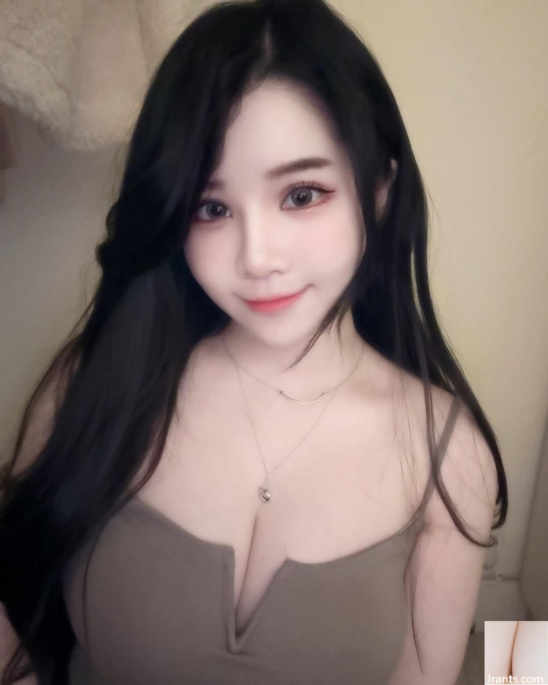 « Xiang Ye Demi » De beaux seins, une peau claire et belle, si incroyable (10p)