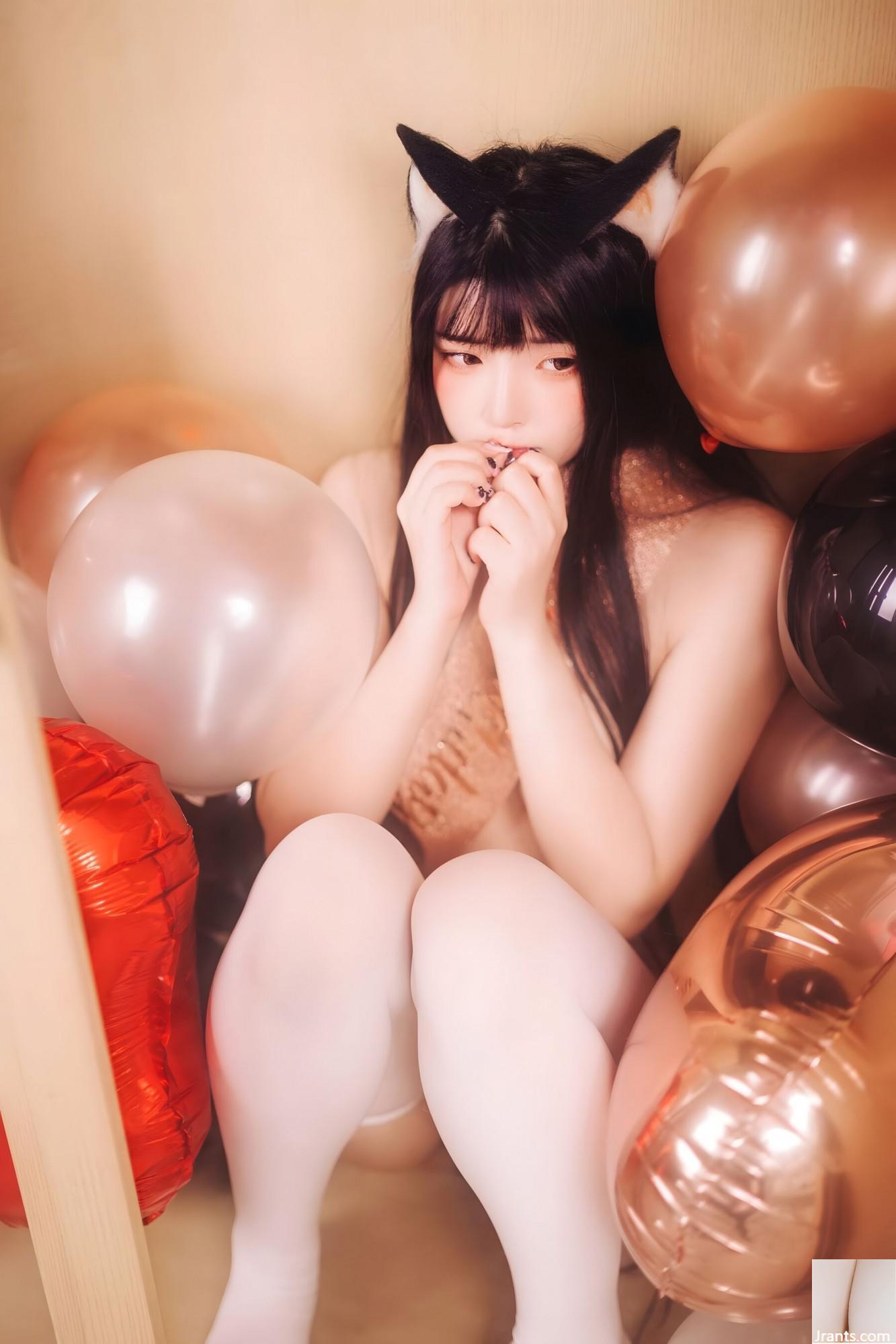 Luoluo Raku &#8220;생일 축하합니다, 라쿠&#8221;(57p)
