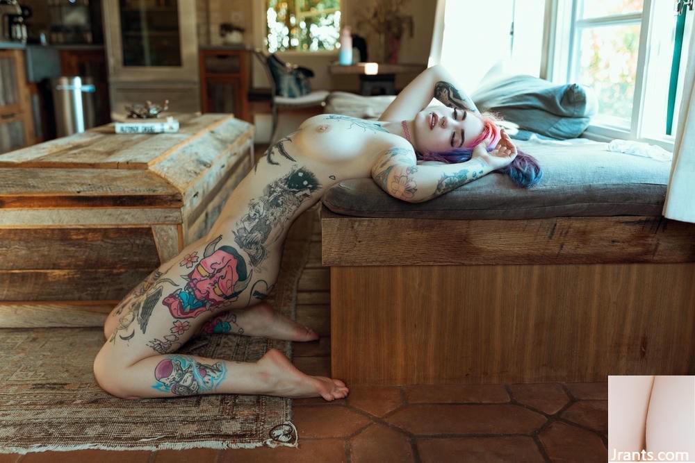 (Suicide Girls) 2025 년 7 월 4 일 &#8211; 우울함 &#8211; 가벼운 파 (54p)
