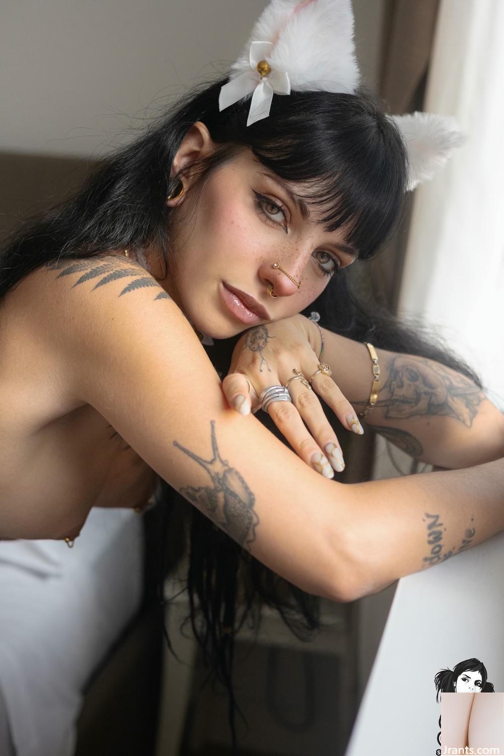 (Suicide Girls) Jul 05, 2025 &#8211; AllyBlack &#8211; Feline Muse (57p)