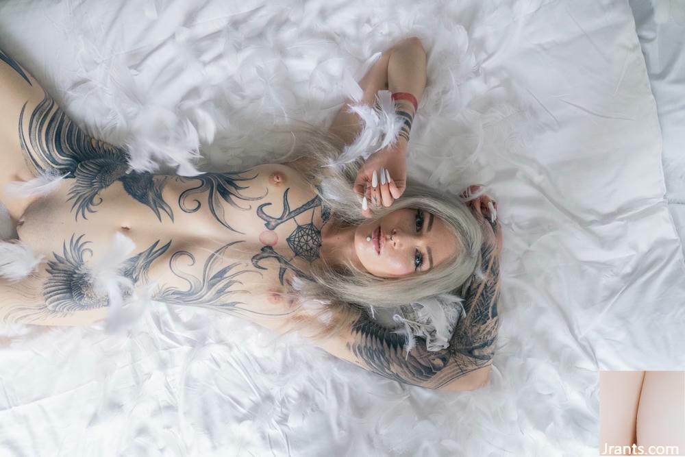 (Suicide Girls) 05 ژوئیه 2025 &#8211; Skydot &#8211; Air Sky ، Direction 7th Ciel (55p)
