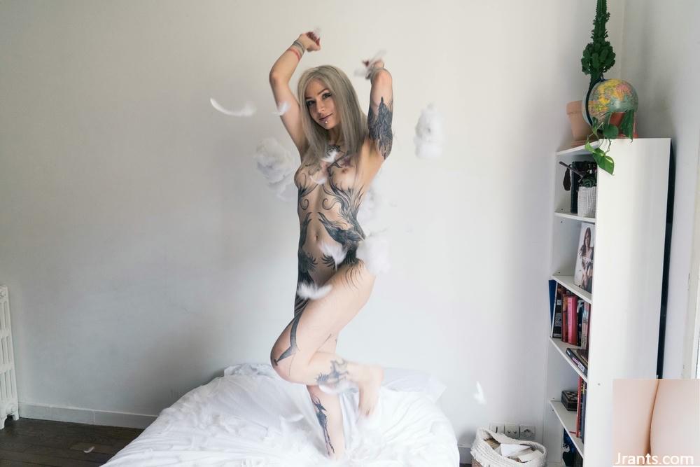 (Suicide Girls) 05 ژوئیه 2025 &#8211; Skydot &#8211; Air Sky ، Direction 7th Ciel (55p)