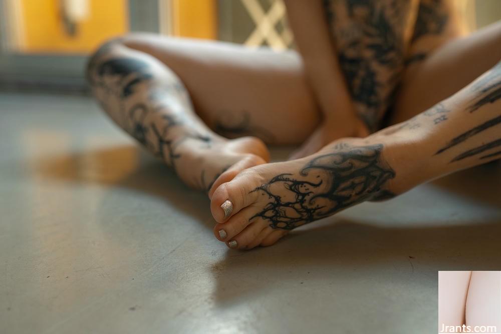 (Suicide Girls) 06. Juli 2025 &#8211; Zzef &#8211; Afterglow (48p)