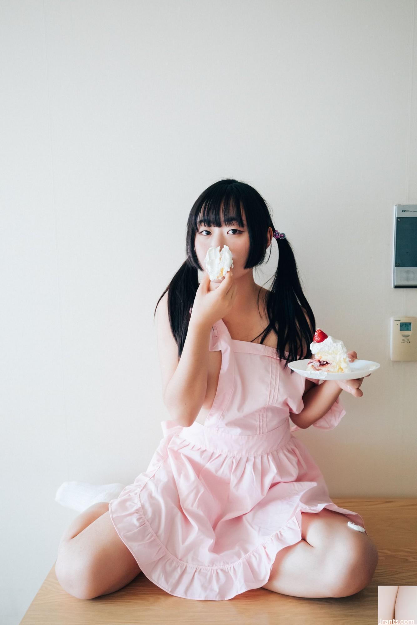 Loozy《Taste Me》 (53p)