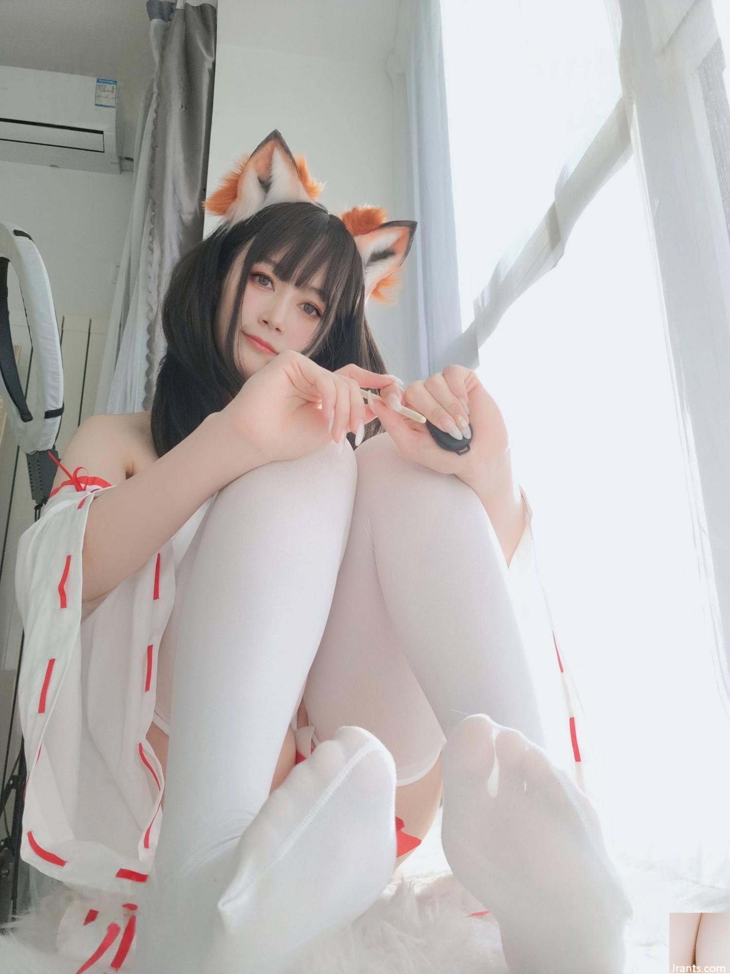 (온라인 컬렉션) 복지 소녀 실버 &#8220;신사 작은 여우&#8221;VIP 독점 (99p)