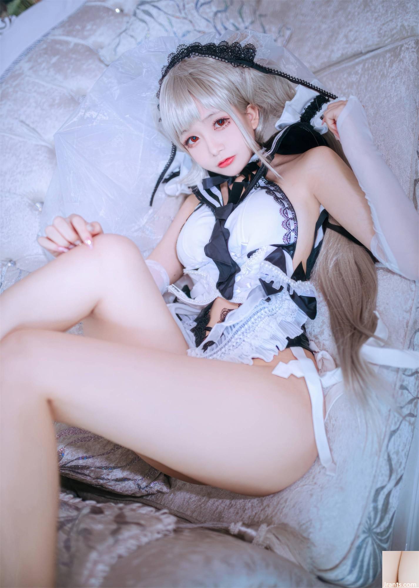 (مجموعة على الإنترنت) Girl Girl Hinaga &#8220;الأعظم؟&#8221;