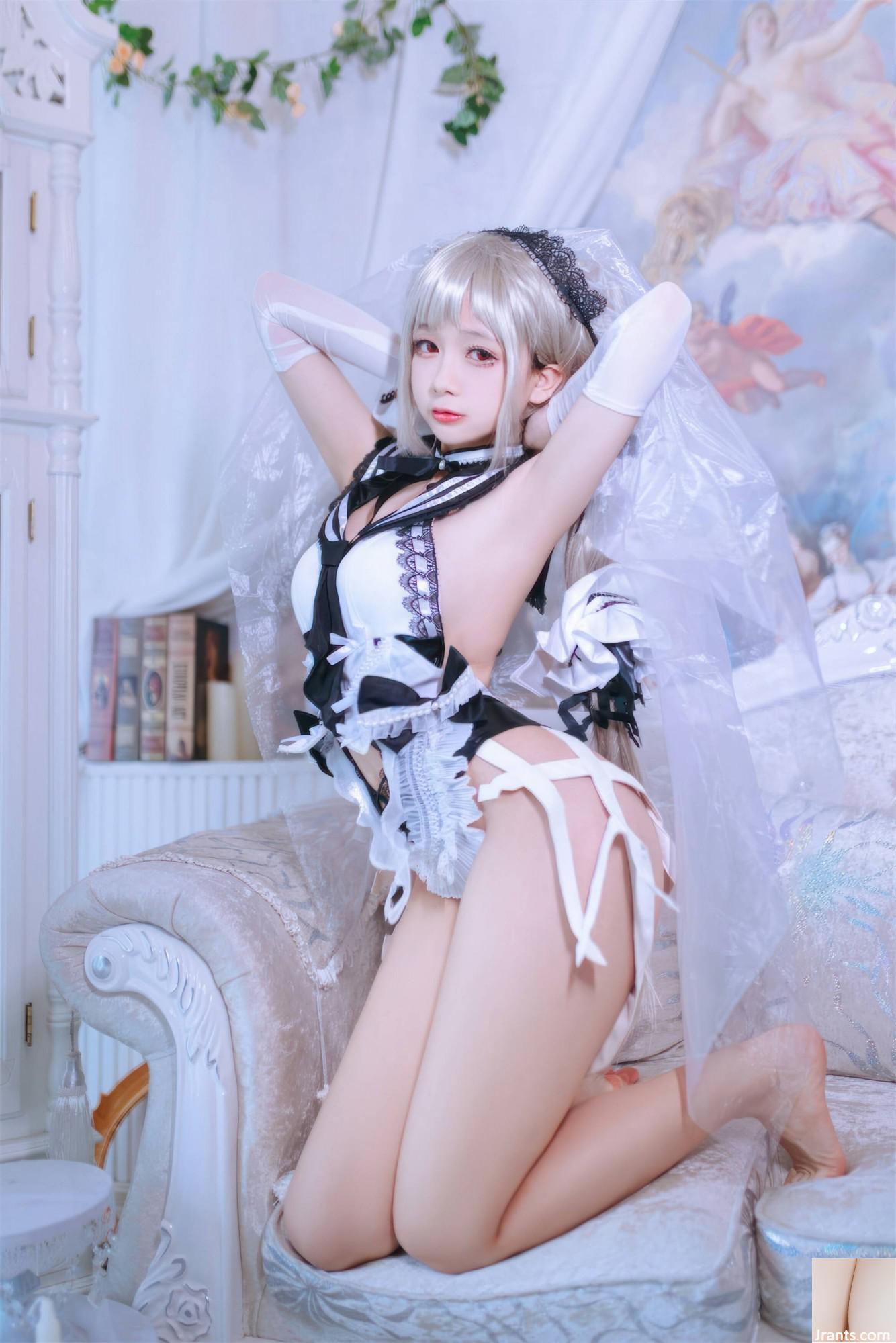 (مجموعة على الإنترنت) Girl Girl Hinaga &#8220;الأعظم؟&#8221;