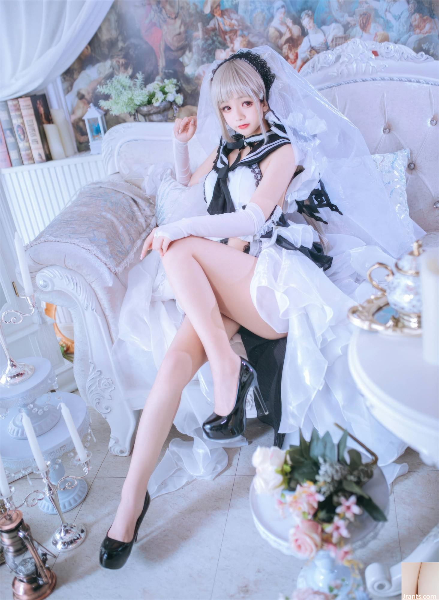 (مجموعة على الإنترنت) Girl Girl Hinaga &#8220;الأعظم؟&#8221;
