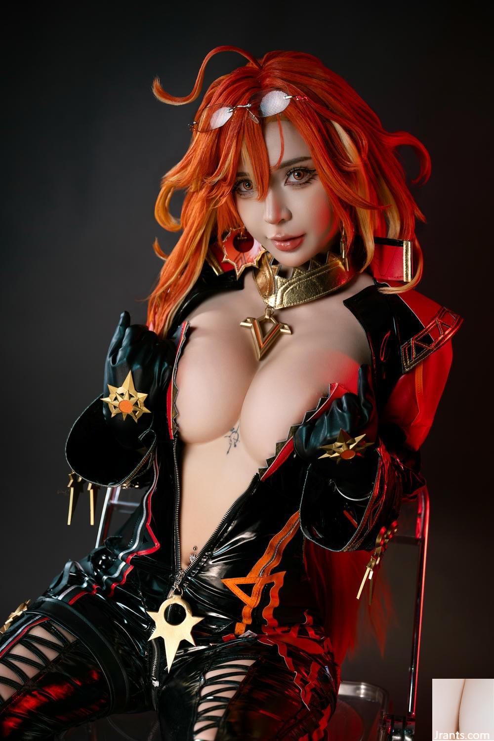 (Collection Internet) Umeko J cosplay Mavuika &#8211; Impact de Genshin (84p)