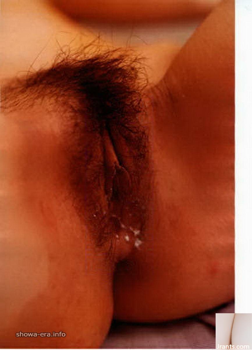 Porn Star in Ura-Books Hot Springs of the Heart (50p)