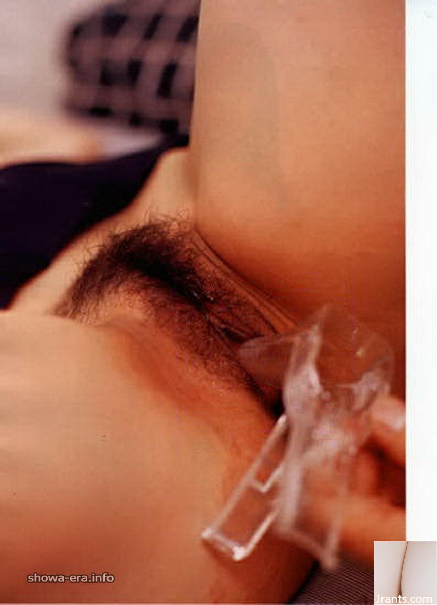 Porn Star in Ura-Books Hot Springs of the Heart (50p)