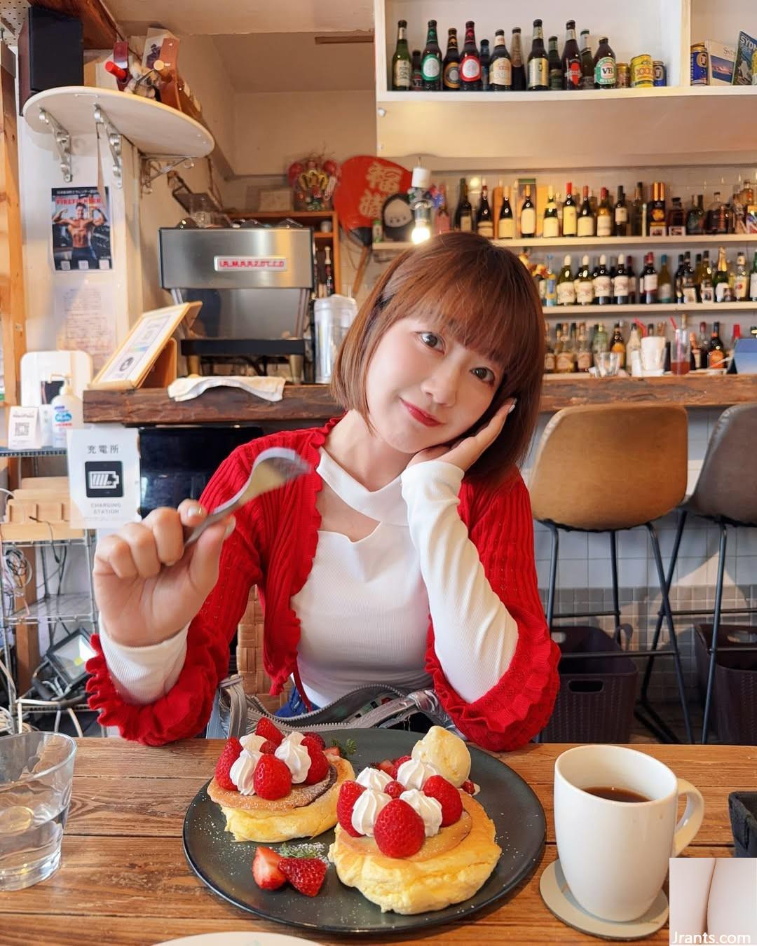 Le visage exquis « Yangyang Lynn » et une figure parfaite attirent d&rsquo;innombrables fans (10p)