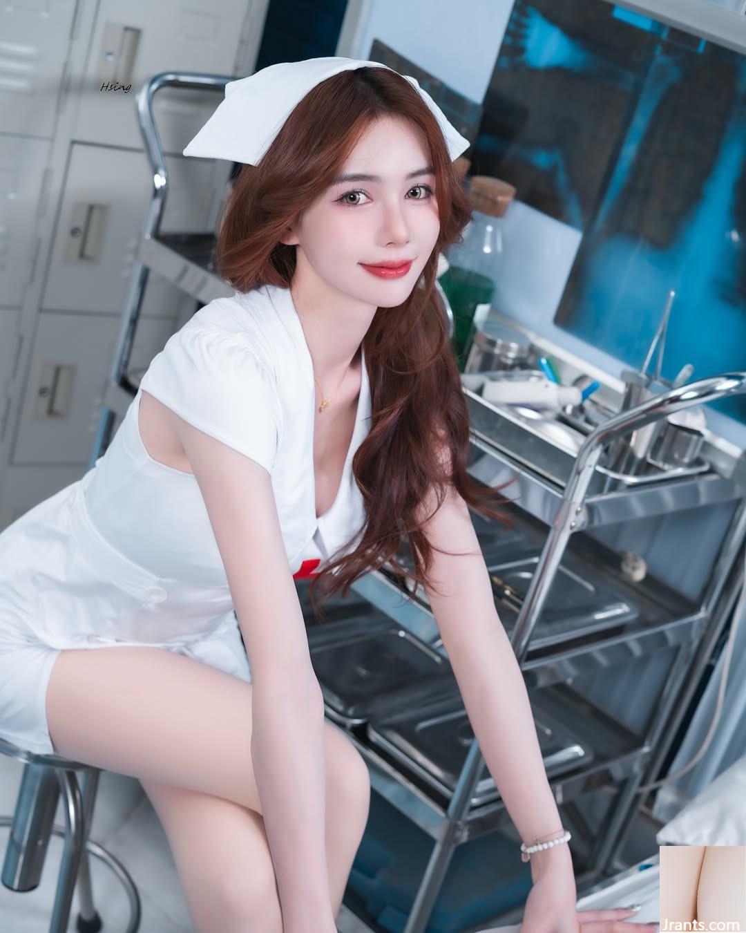 &#8220;Zoey Zhang&#8221; ogni angolo rivela una delicata bellezza (10p)