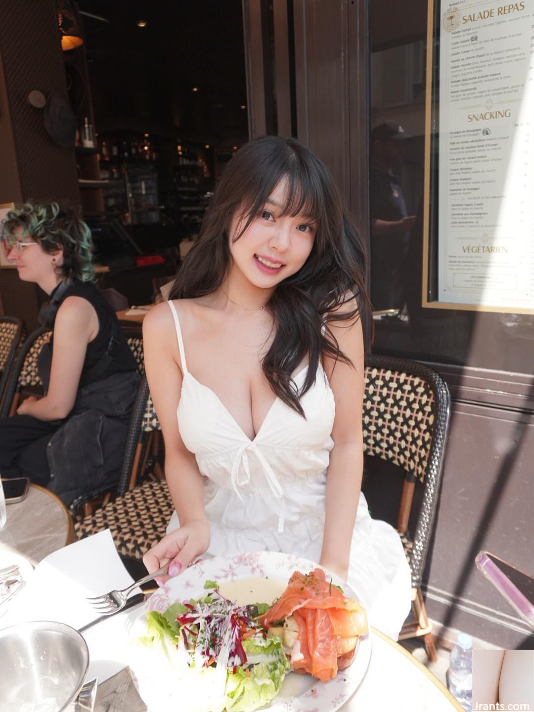 &#8220;Huang Yuwen&#8221; kusursuz dolgun göğüsler ilk bakışta çekilir (10p)