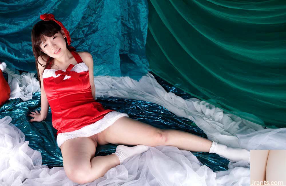 Hotaru Uchiyama Hotaru (23p)