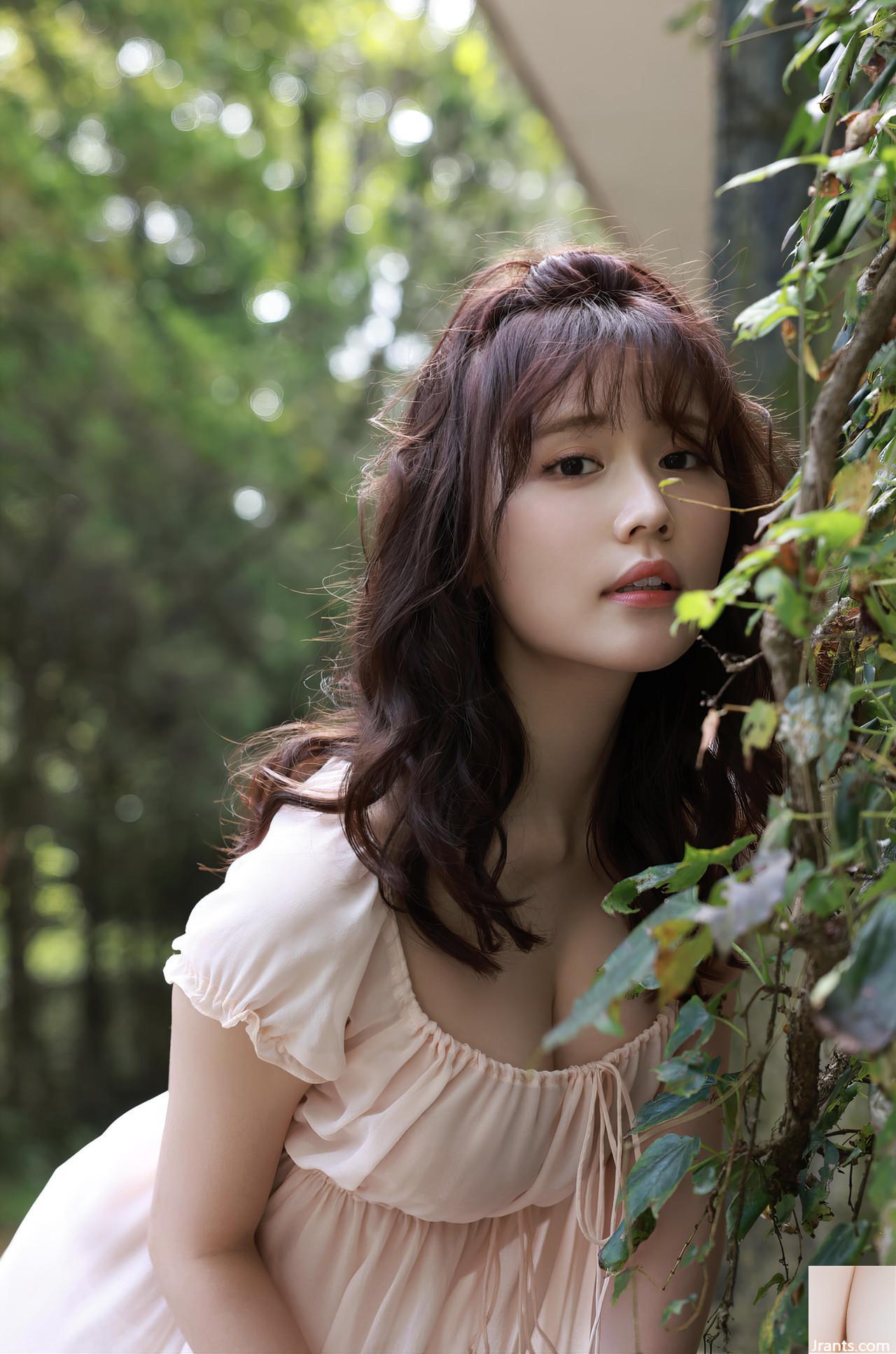 (Kohinata Yuki) Payudara yang menggoda dan indah berani dan mengejutkan penonton (30p)