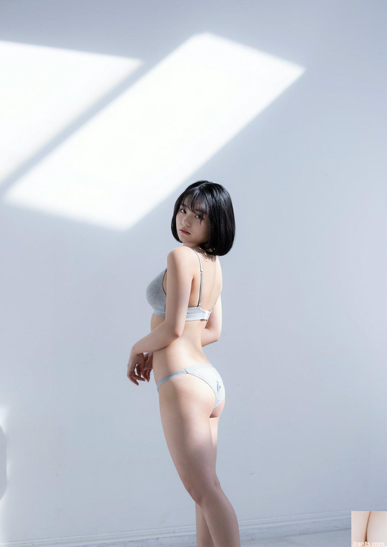 (Mizuki Kirihara) La pelle bianca in neve fa sentire le persone così energiche sul campo (31p)