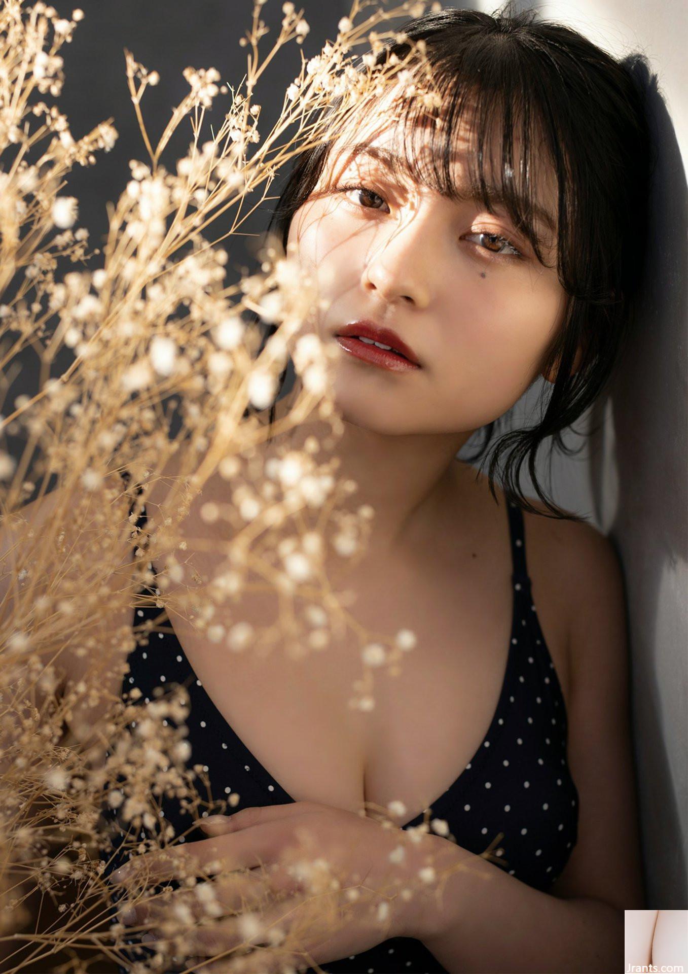 (Mizuki Kirihara) La pelle bianca in neve fa sentire le persone così energiche sul campo (31p)