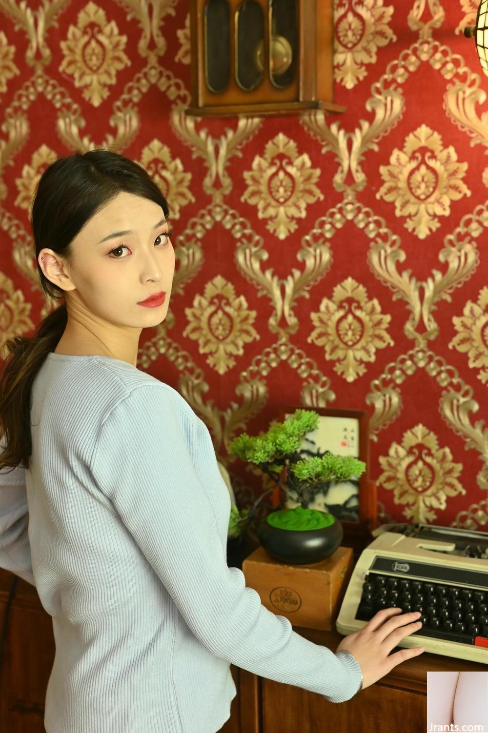(Koleksi Online) Model Cina Lin Xiaojia&#8217;s Private Body Set-Up-1 (150p)