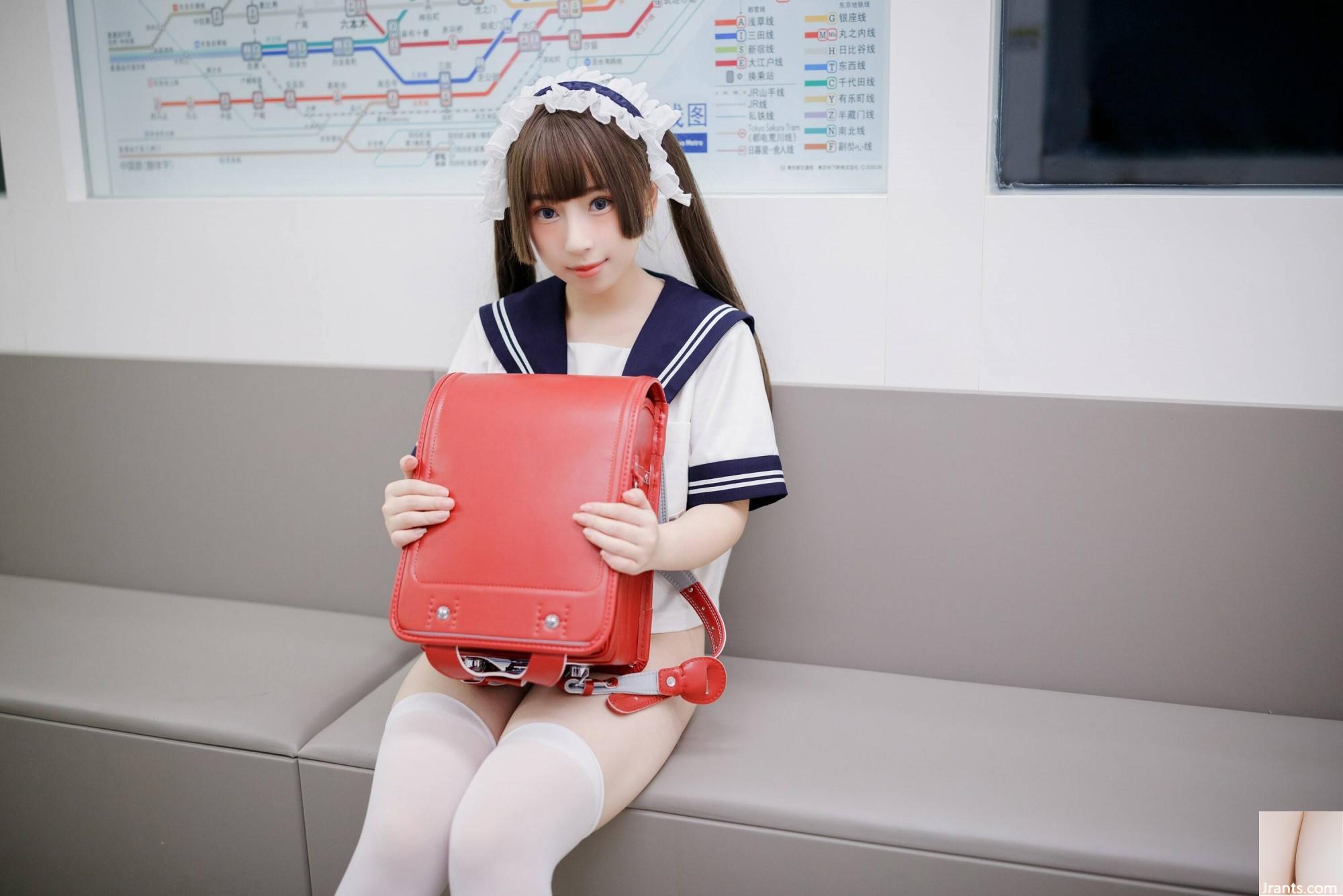 (Koleksi Online) Gadis Kesejahteraan Kucing Walnut &#8220;Tram Crazy Girl 1&#8221; VIP Exclusive (75p)
