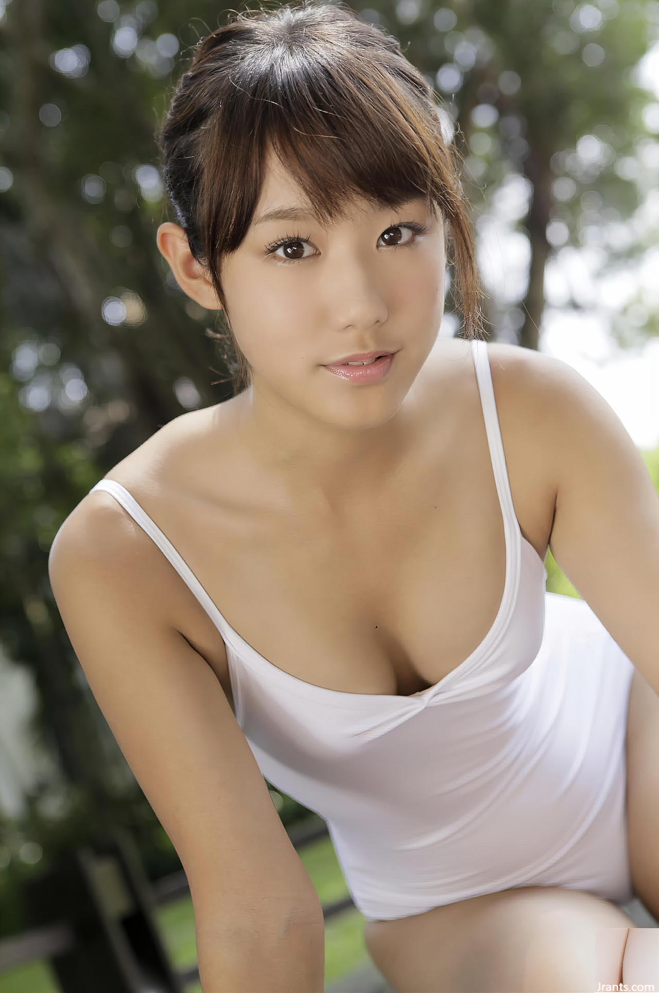 (Morino Asami) La sua piacevole figura bianca e tenera sta per emergere! Troppo sexy per mostrare (24p)