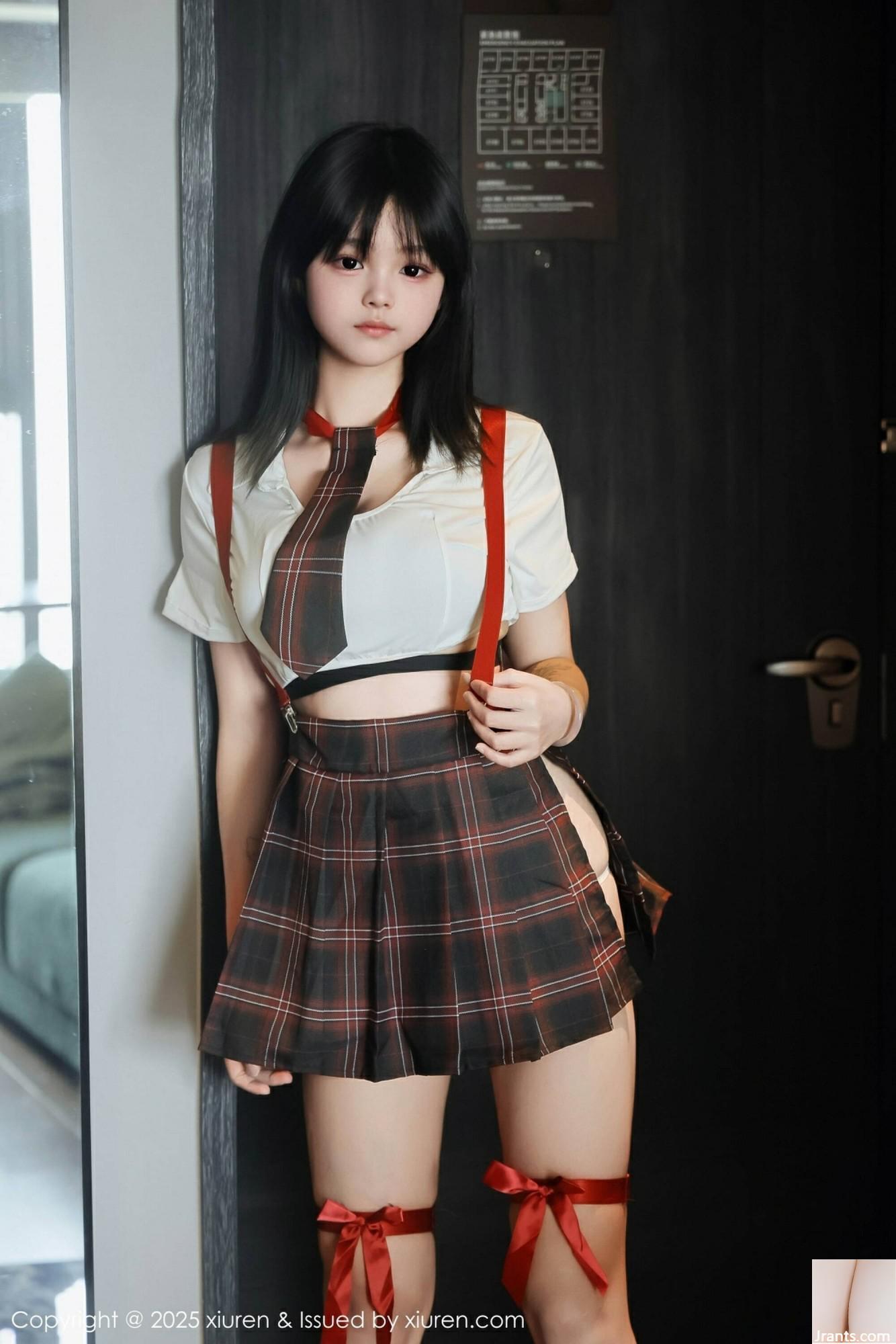 (XiuRen) 2025.09.17 NO.10774 XIAOLING عکس نسخه کامل (59p)