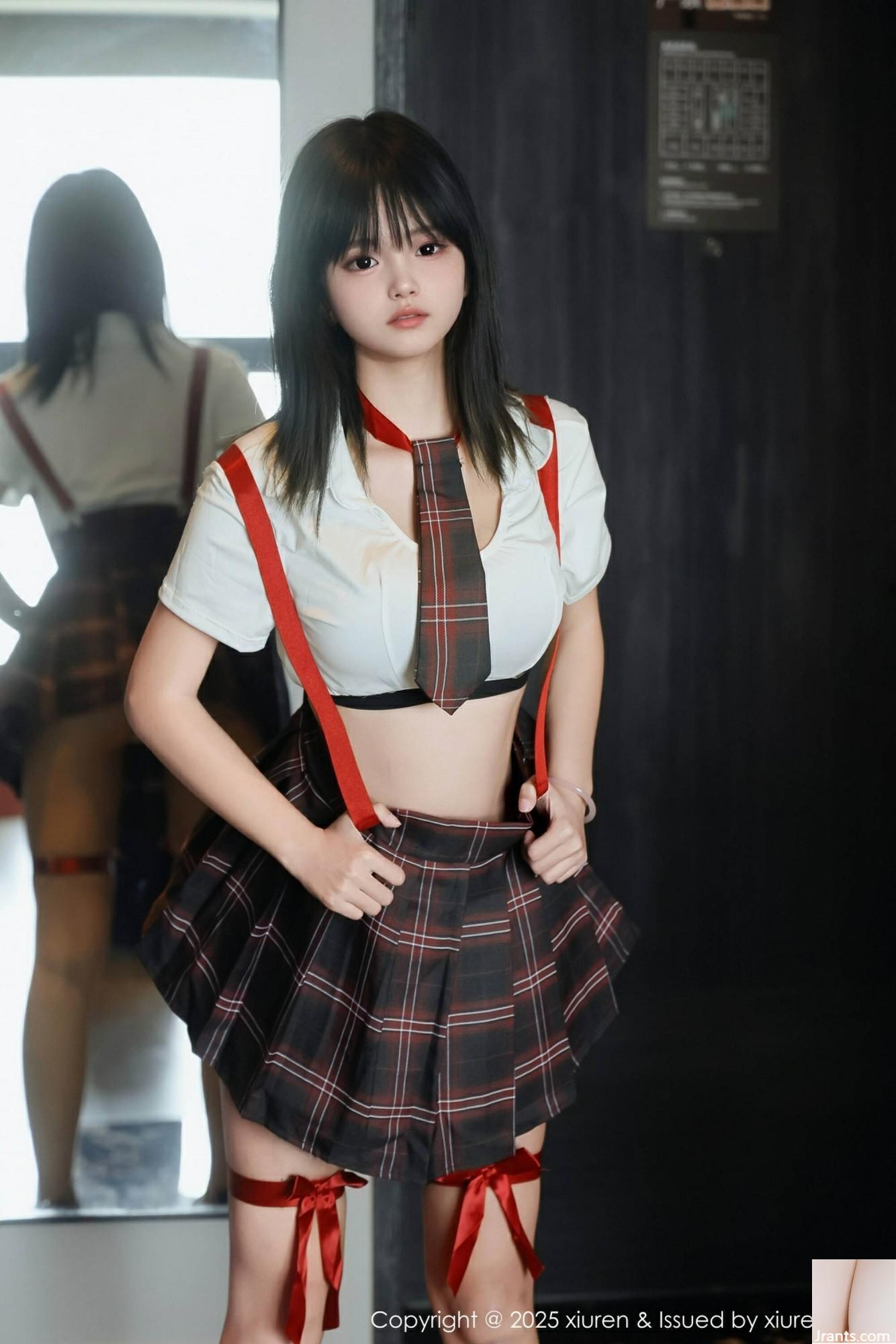 (XiuRen) 2025.09.17 NO.10774 XIAOLING عکس نسخه کامل (59p)